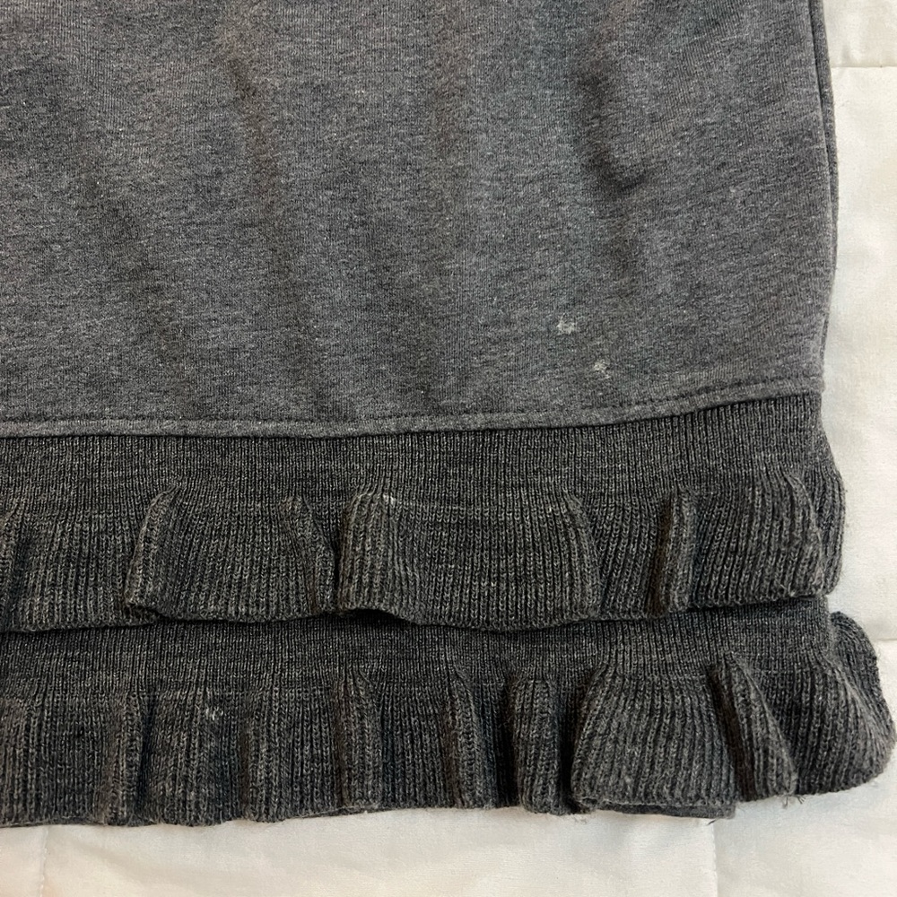 Zara Ruffle Sweatshirt - Picture 6 of 6
